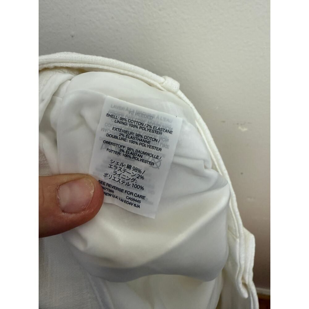 J. Crew Cream Scalloped Hem 3" Shorts NWT Sz. 10 - Picture 7 of 7